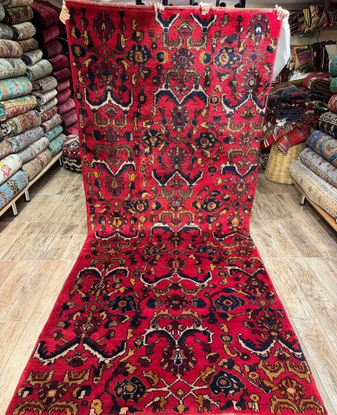 Vintage Anatolian Handmade Rug – Made in Türkiye